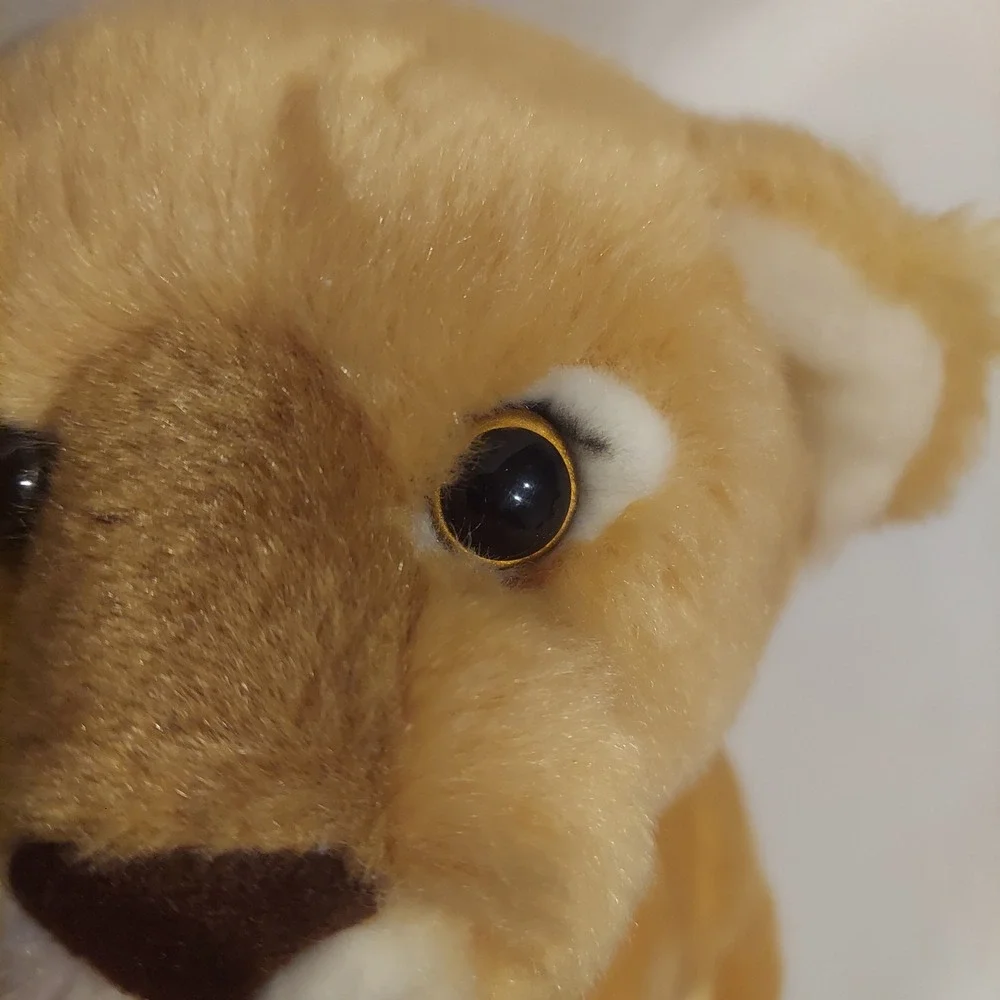 Aurora World Tan &‎ White 12